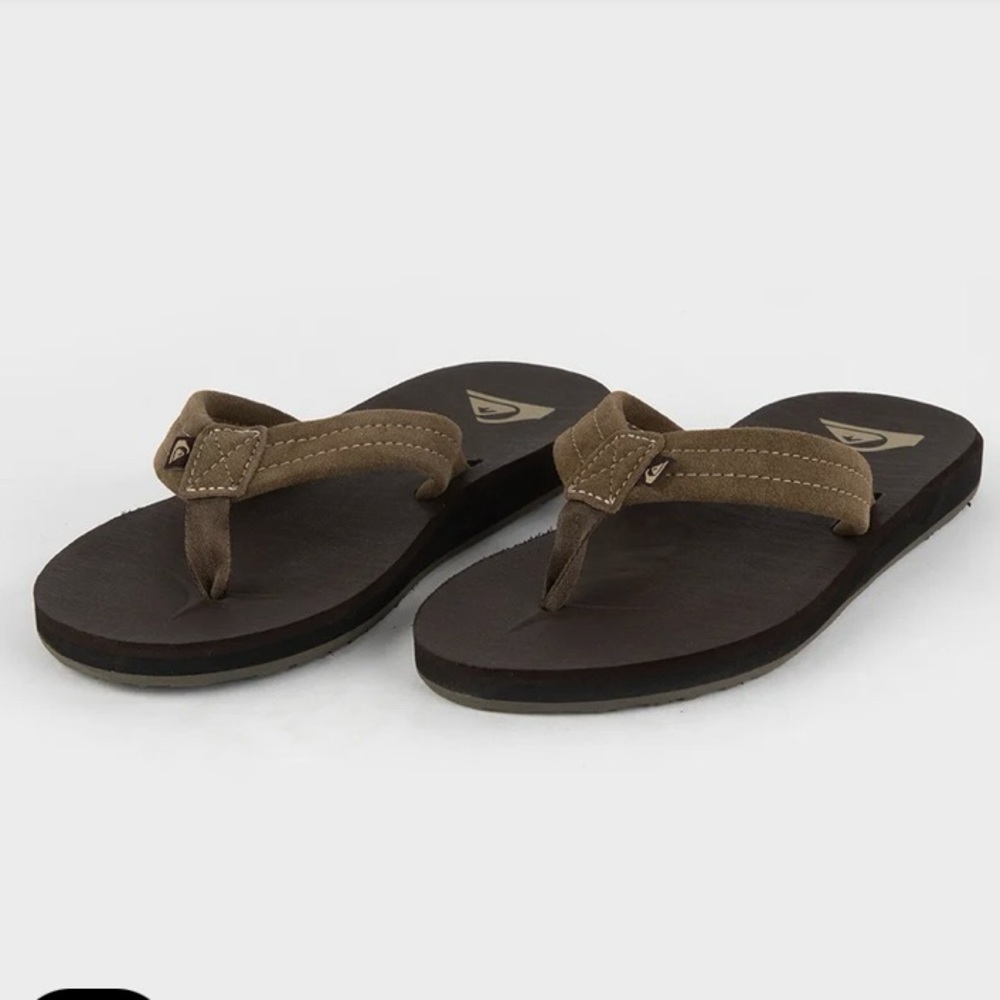 NEW Mens Quiksilver Carver Suede Brown Flip-Flops Sandals 11